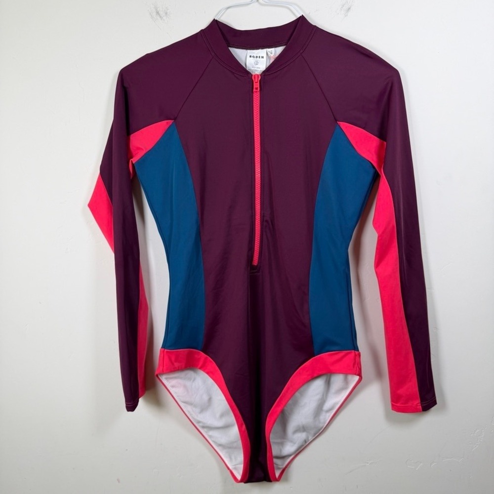 Boden Rash Guard Swimsuit Womens 8R Purple Colorblock Long Sleeve One Piece Zip